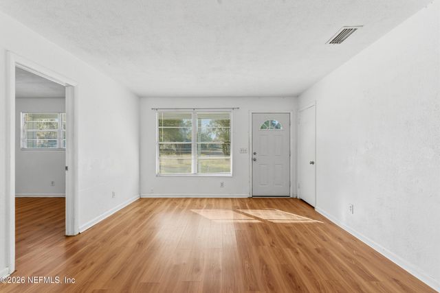 8843 DARLINGTON Drive, Jacksonville, FL 32208