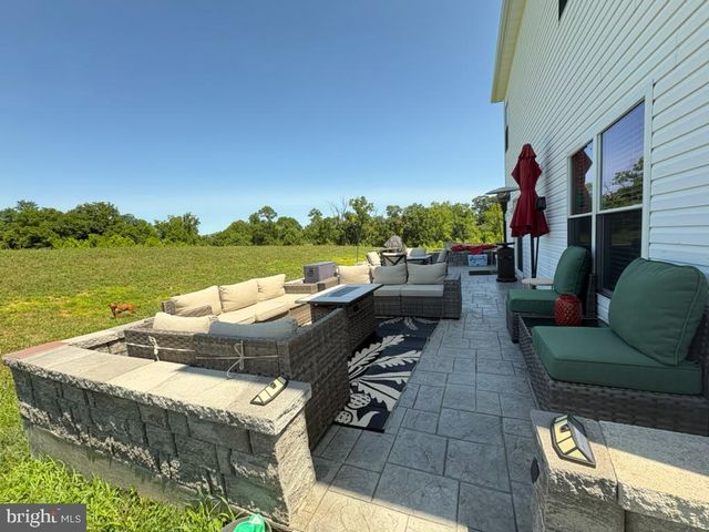 9907 ROULETTE DR, Hagerstown, MD 21740