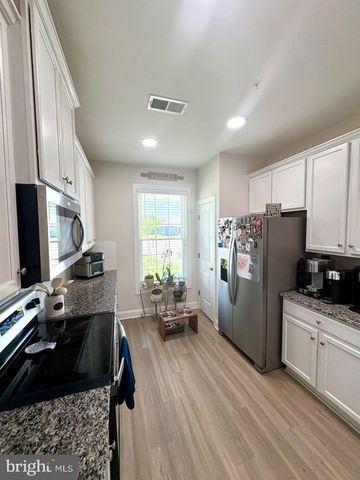 9907 ROULETTE DR, Hagerstown, MD 21740