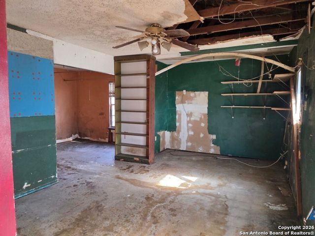 3111 Kiowa, San Antonio, TX 78211