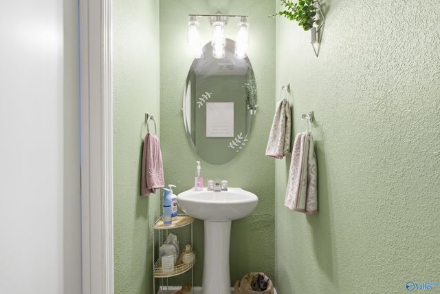 195 Farmington Drive, Harvest, AL 35749