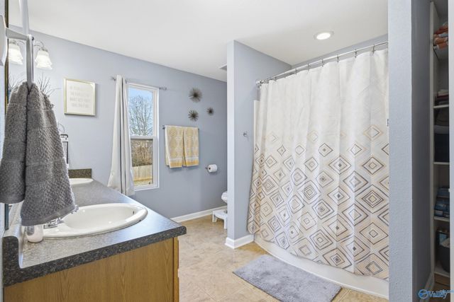 195 Farmington Drive, Harvest, AL 35749