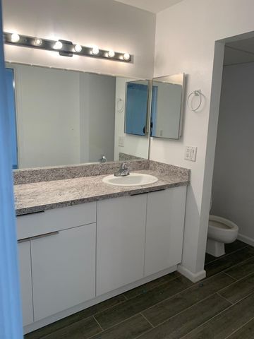 645 Executive Center Drive R202, West Palm Beach, FL 33401