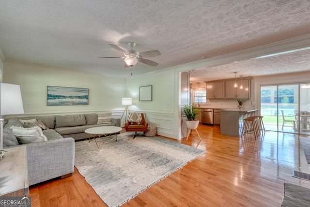 787 Hiawassee Estates Drive, Hiawassee, GA 30546