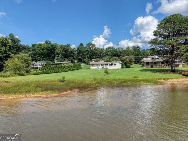 787 Hiawassee Estates Drive, Hiawassee, GA 30546