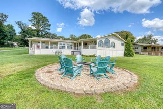 787 Hiawassee Estates Drive, Hiawassee, GA 30546