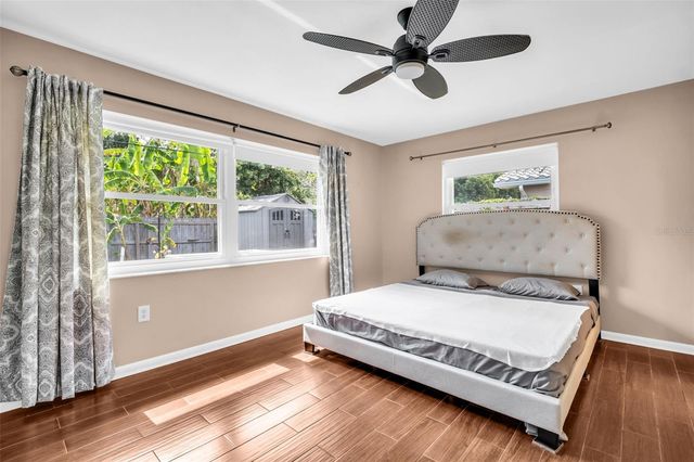 5676 WILLIAMS BOULEVARD, Seminole, FL 33772