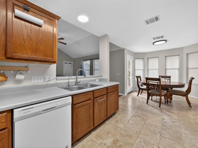 103 Songbird CT, Cedar Creek, TX 78612