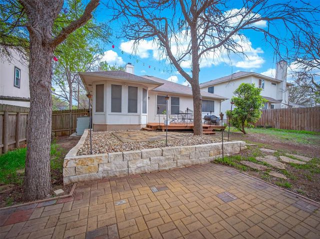 103 Songbird CT, Cedar Creek, TX 78612