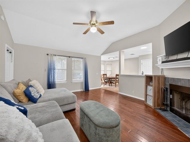 103 Songbird CT, Cedar Creek, TX 78612