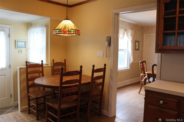 30 Randou Drive, Huntington, NY 11743