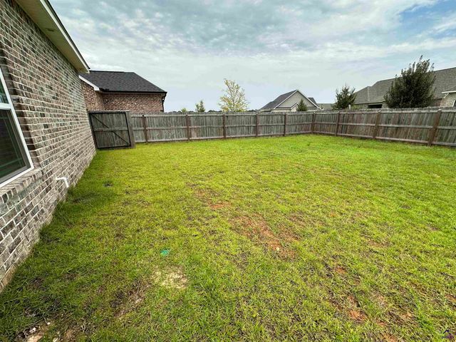 120 Fieldview Lane, Kathleen, GA 31047