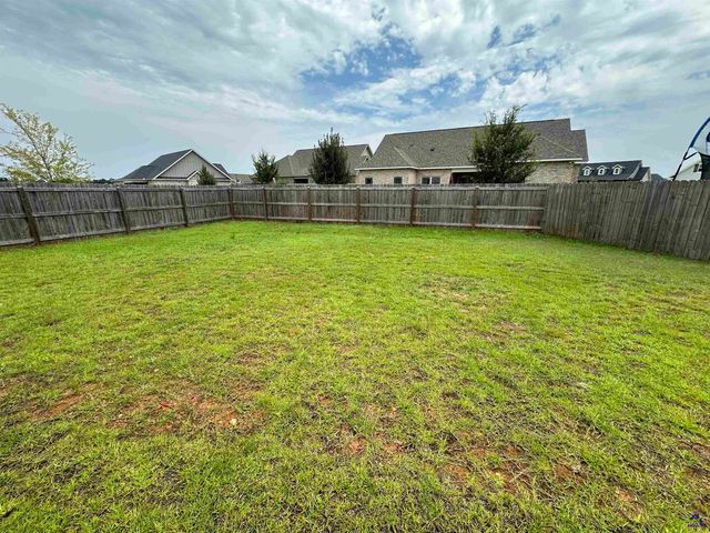 120 Fieldview Lane, Kathleen, GA 31047