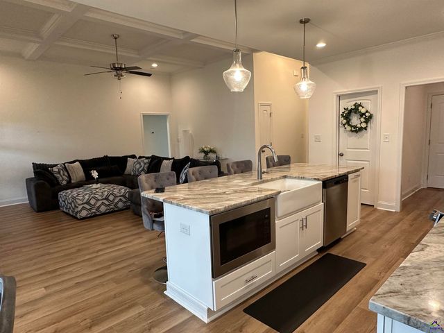 120 Fieldview Lane, Kathleen, GA 31047