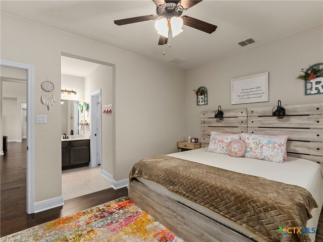 3235 Jasons Way, Marion, TX 78124