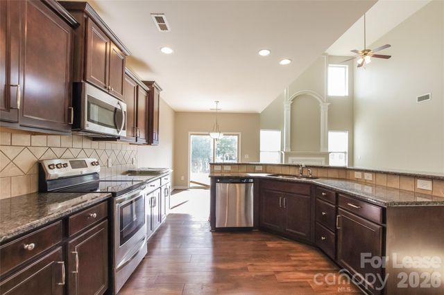 3016 Aransas Road, Charlotte, NC 28214