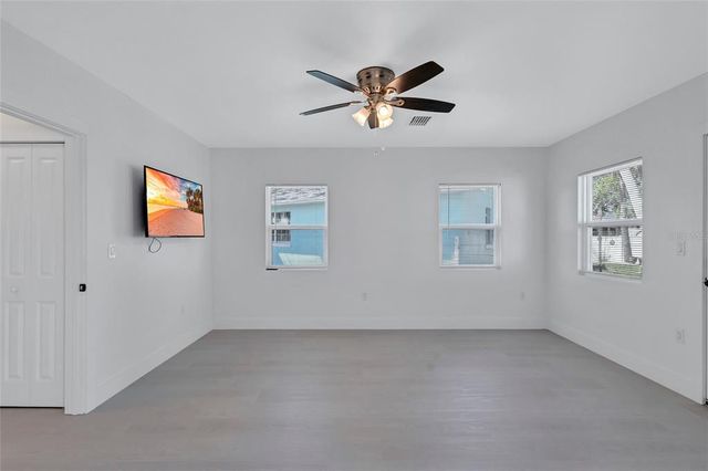 4151 SUNRISE DRIVE S, St Petersburg, FL 33705