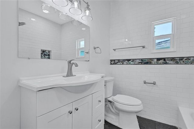 4151 SUNRISE DRIVE S, St Petersburg, FL 33705
