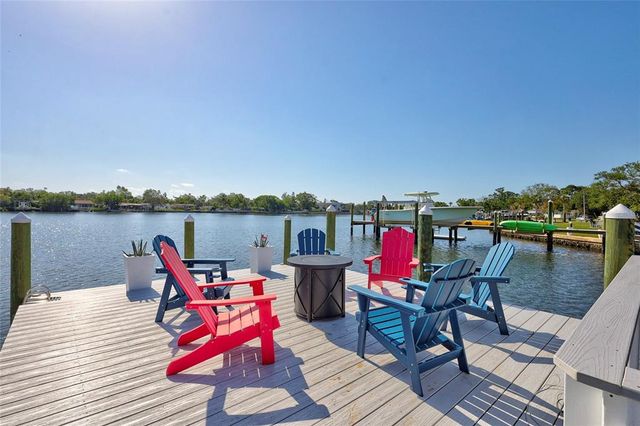 4151 SUNRISE DRIVE S, St Petersburg, FL 33705