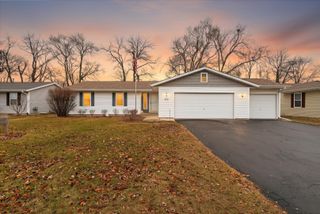 615 Winfield Drive, South Beloit, IL 61080