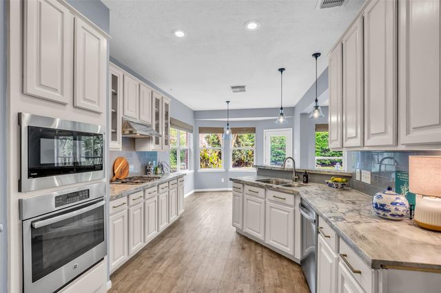 22402 Rue Canyon Court, Katy, TX 77450