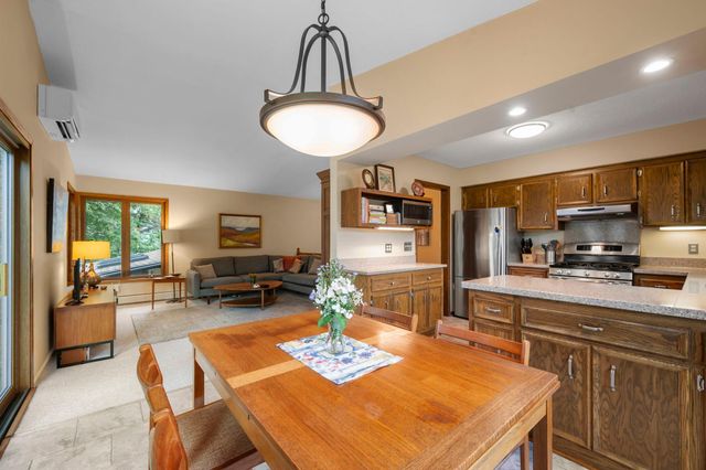 2824 Fernwood Street, Roseville, MN 55113