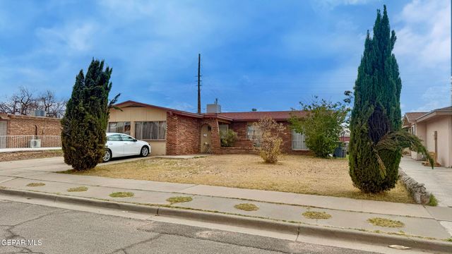 10508 DARIN Road, El Paso, TX 79925