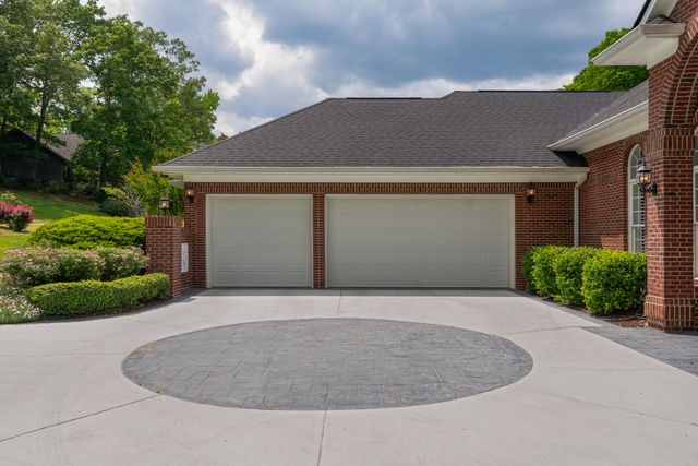 4925 Bal Harbor Circle, Chattanooga, TN 37416