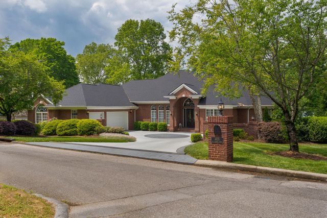 4925 Bal Harbor Circle, Chattanooga, TN 37416