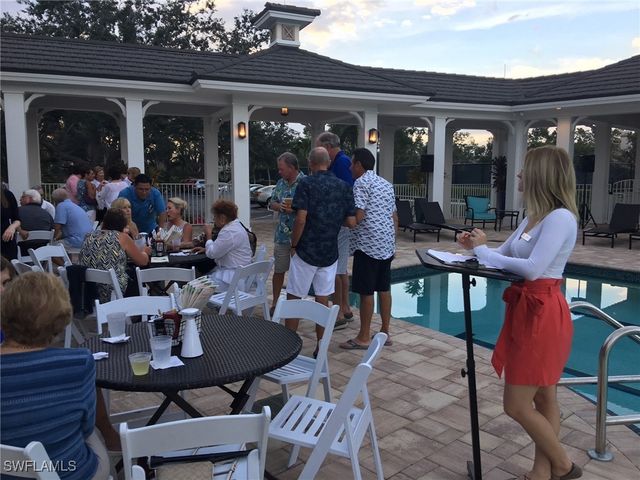 31 Grey Wing PT, Naples, FL 34113