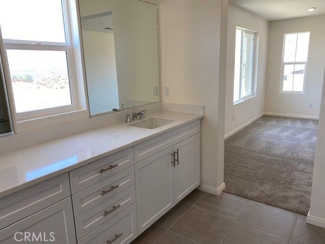 934 Helena Ridge, Lake Elsinore, CA 92530