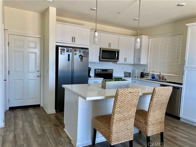 934 Helena Ridge, Lake Elsinore, CA 92530