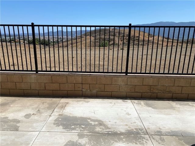 934 Helena Ridge, Lake Elsinore, CA 92530