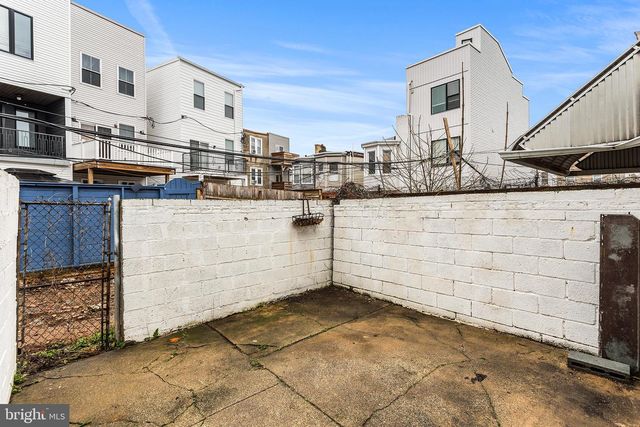 2340 W THOMPSON ST, Philadelphia, PA 19121