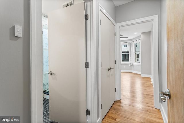 2340 W THOMPSON ST, Philadelphia, PA 19121