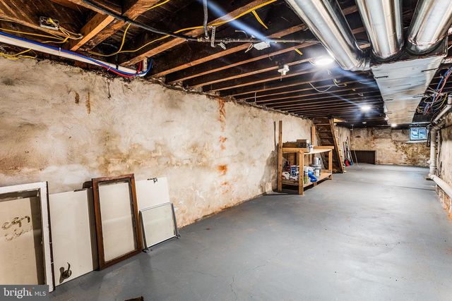 2340 W THOMPSON ST, Philadelphia, PA 19121