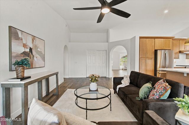 2131 N ALMOND --, Mesa, AZ 85213