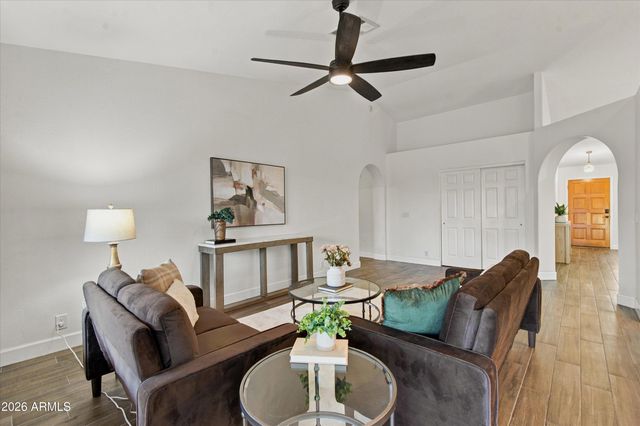 2131 N ALMOND --, Mesa, AZ 85213