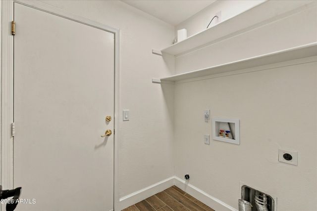 2131 N ALMOND --, Mesa, AZ 85213