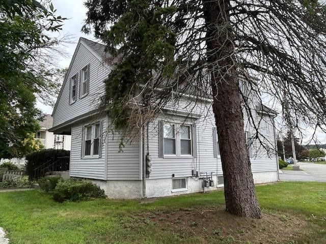 1821 Cranston Street, Cranston, RI 02920