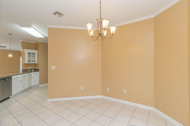 2007 Sugar Palm Drive, New Iberia, LA 70563