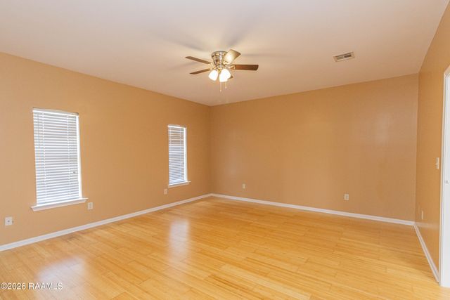 2007 Sugar Palm Drive, New Iberia, LA 70563