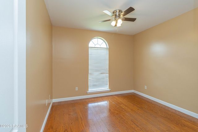 2007 Sugar Palm Drive, New Iberia, LA 70563