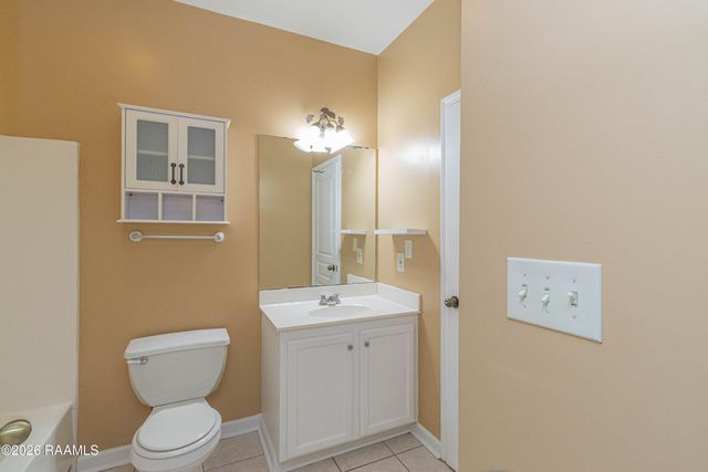 2007 Sugar Palm Drive, New Iberia, LA 70563