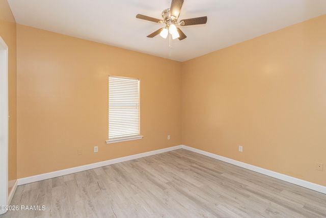 2007 Sugar Palm Drive, New Iberia, LA 70563