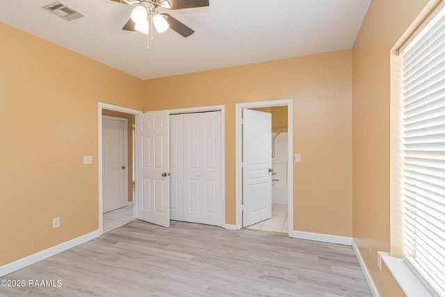 2007 Sugar Palm Drive, New Iberia, LA 70563