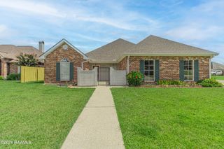 2007 Sugar Palm Drive, New Iberia, LA 70563