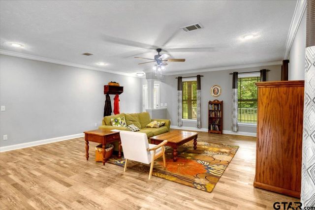 18680 County Road 352, Winona, TX 75792