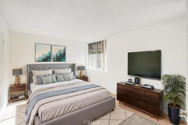 8535 W West Knoll 209, West Hollywood, CA 90069
