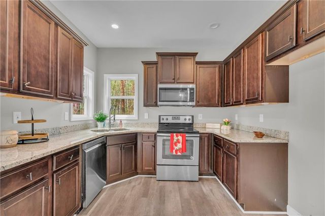 513 Hampton Forest Trail, Dahlonega, GA 30533